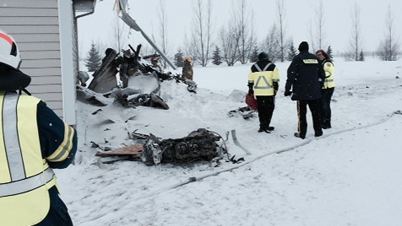 plane hits house in Lloydminster